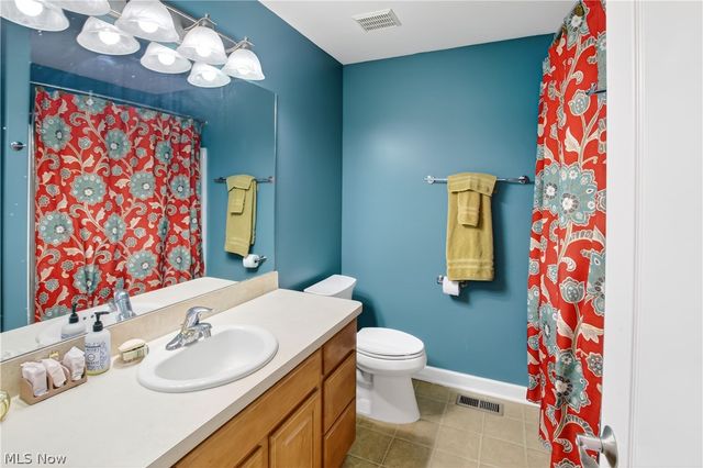 38715 Berkshire Avenue, Avon, OH 44011