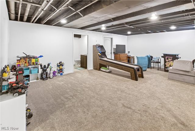 38715 Berkshire Avenue, Avon, OH 44011