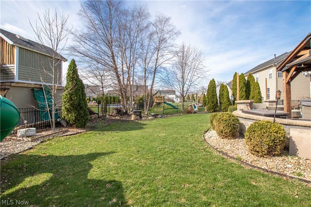 38715 Berkshire Avenue, Avon, OH 44011