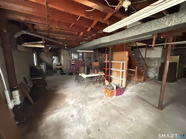 44 Upper State Street, North Haven, CT 06473