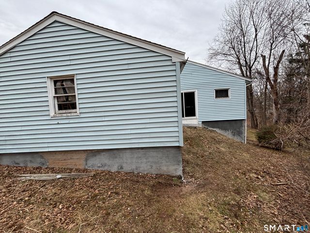 44 Upper State Street, North Haven, CT 06473