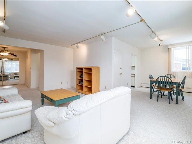 280 Atlantic Avenue 316, East Rockaway, NY 11518