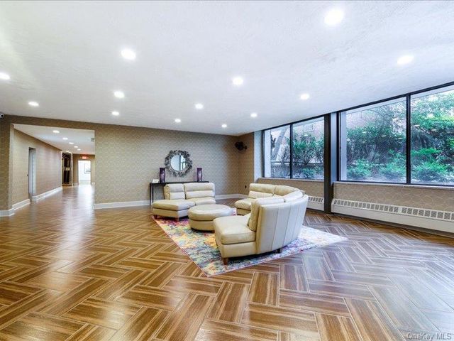 280 Atlantic Avenue 316, East Rockaway, NY 11518