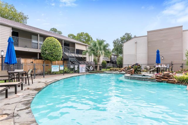 1100 Augusta Drive 88, Houston, TX 77057