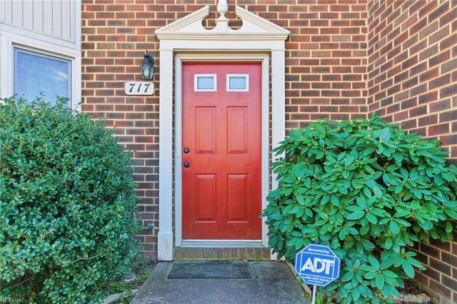 717 Creekside CRES, Chesapeake, VA 23320
