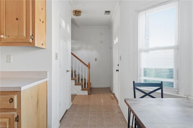 717 Creekside CRES, Chesapeake, VA 23320