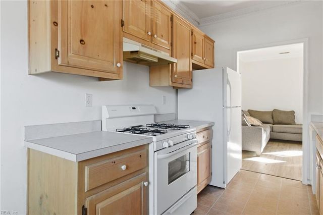 717 Creekside CRES, Chesapeake, VA 23320