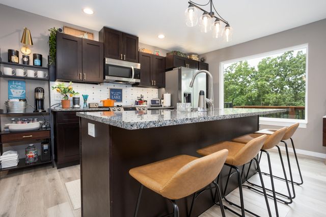 106 Cave Creek Lane, Lampe, MO 65681
