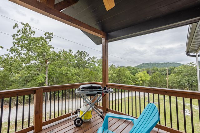 106 Cave Creek Lane, Lampe, MO 65681