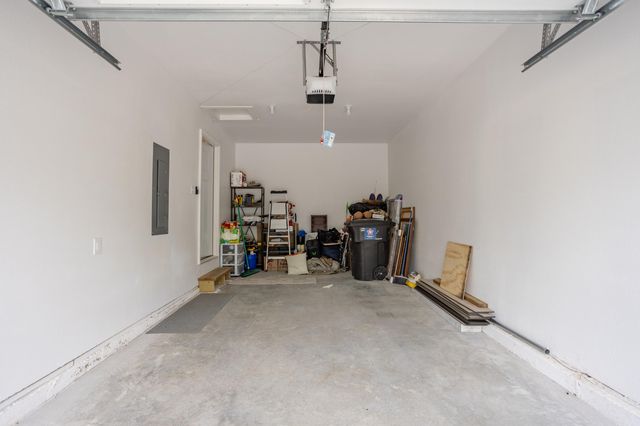 106 Cave Creek Lane, Lampe, MO 65681