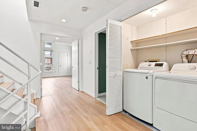 114 BAINBRIDGE ST, Philadelphia, PA 19147