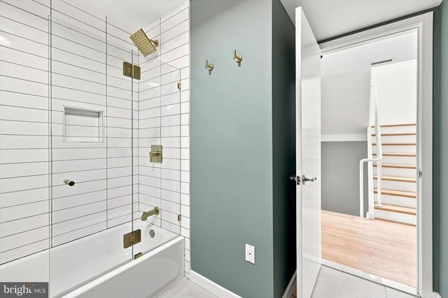 114 BAINBRIDGE ST, Philadelphia, PA 19147