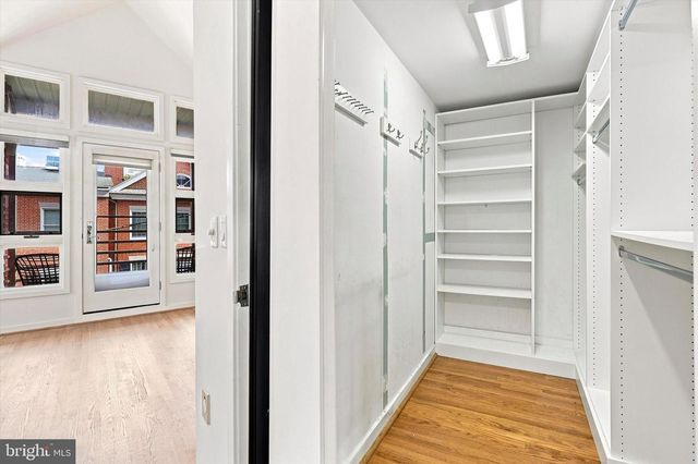 114 BAINBRIDGE ST, Philadelphia, PA 19147
