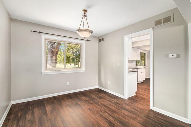 7371 Kingsbridge Road, Canton, MI 48187