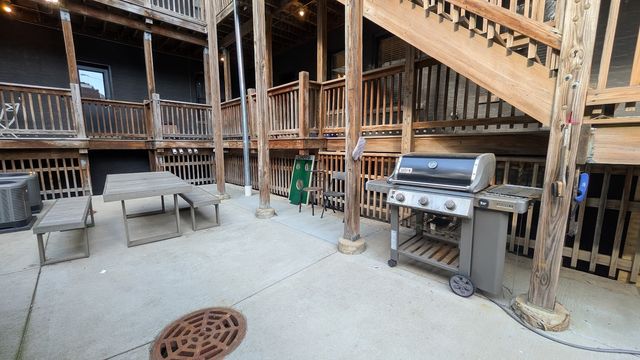 2850 N Seminary Avenue 3, Chicago, IL 60657
