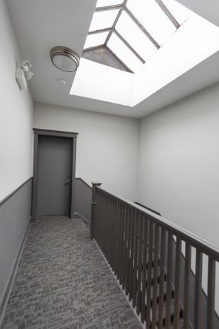 2850 N Seminary Avenue 3, Chicago, IL 60657