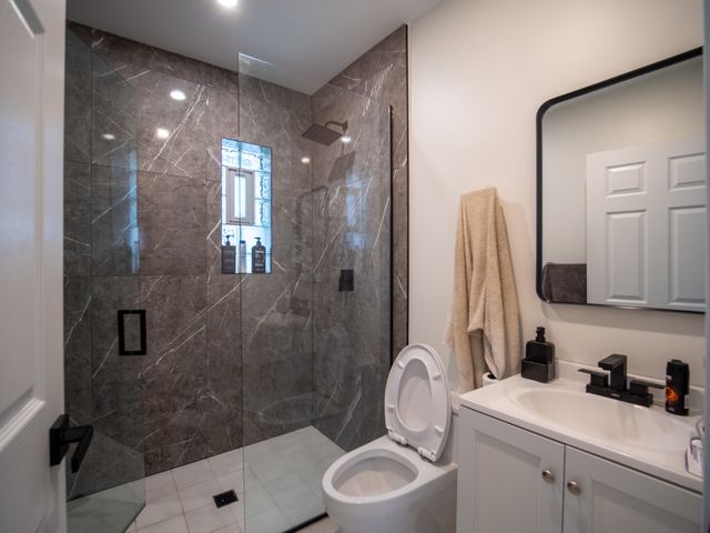2753 W Chicago Avenue, Chicago, IL 60622
