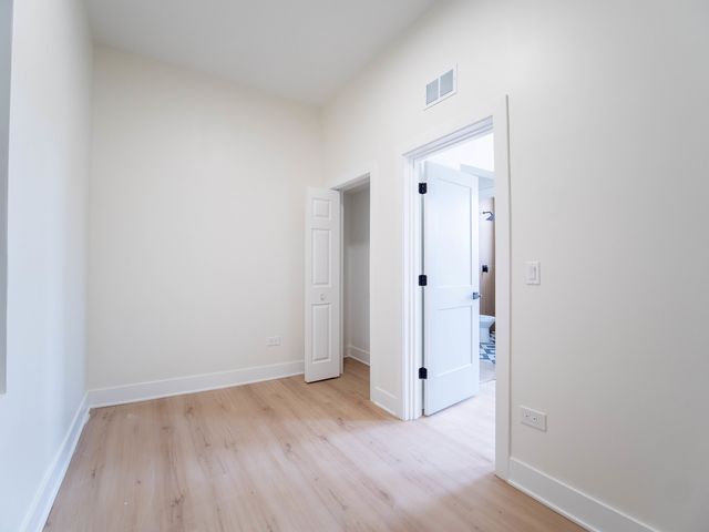 2753 W Chicago Avenue, Chicago, IL 60622