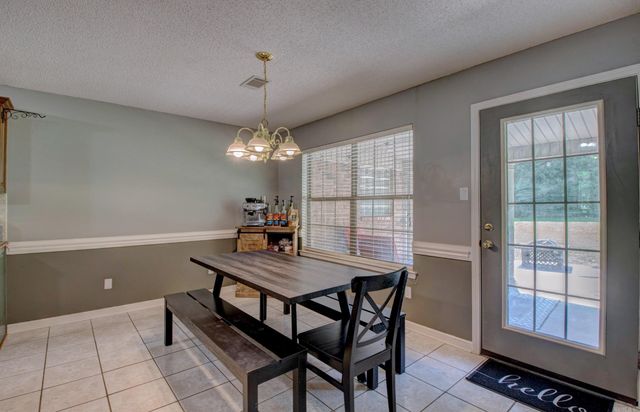 1705 N Lincoln, Cabot, AR 72023
