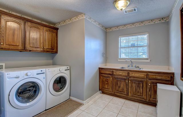 1705 N Lincoln, Cabot, AR 72023