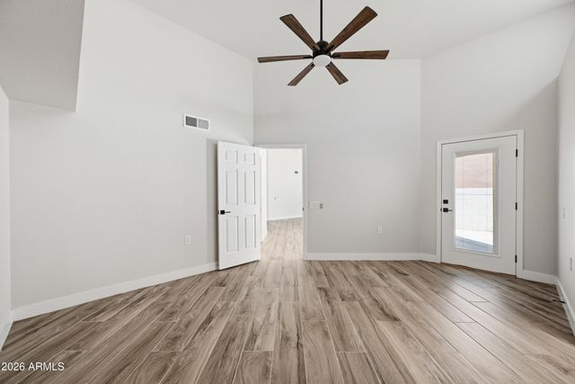 17229 N ZUNI Trail, Surprise, AZ 85374