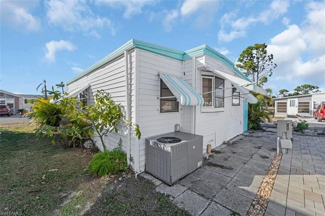 134 Amble DR, North Fort Myers, FL 33903