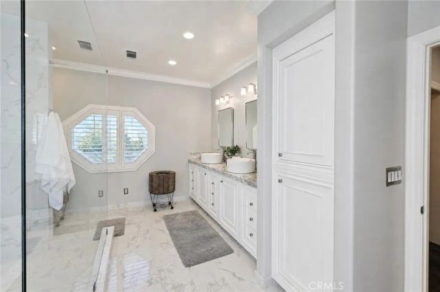 6136 E South Bear Creek, Merced, CA 95340