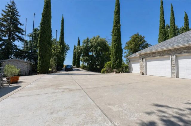 6136 E South Bear Creek, Merced, CA 95340