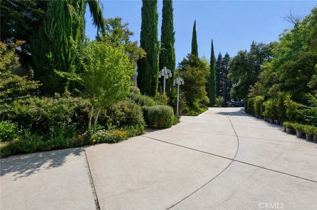 6136 E South Bear Creek, Merced, CA 95340