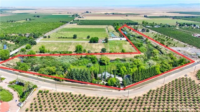 6136 E South Bear Creek, Merced, CA 95340
