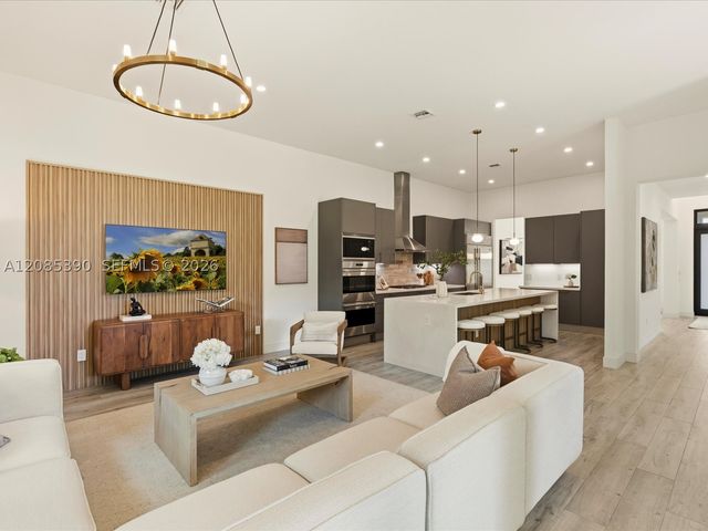 3439 N Brookfield Cir N 3439, Hollywood, FL 33312