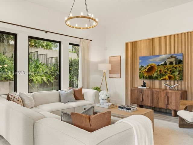 3439 N Brookfield Cir N 3439, Hollywood, FL 33312
