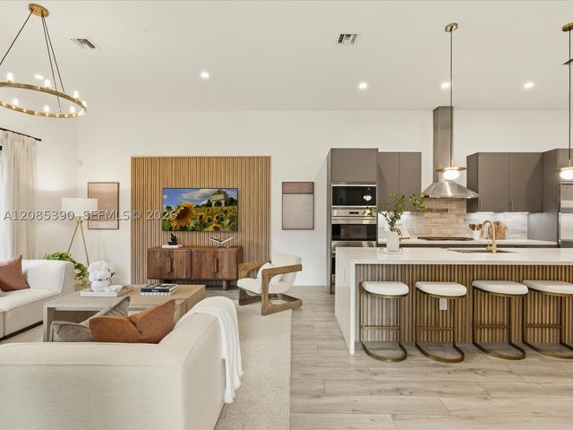 3439 N Brookfield Cir N 3439, Hollywood, FL 33312