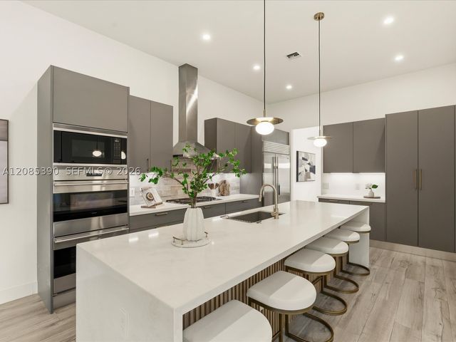 3439 N Brookfield Cir N 3439, Hollywood, FL 33312