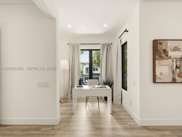 3439 N Brookfield Cir N 3439, Hollywood, FL 33312