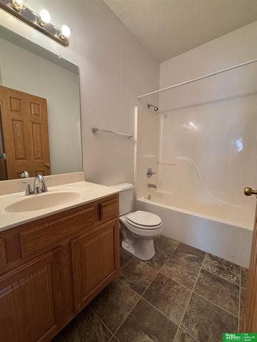 15110 Camden Avenue, Omaha, NE 68116