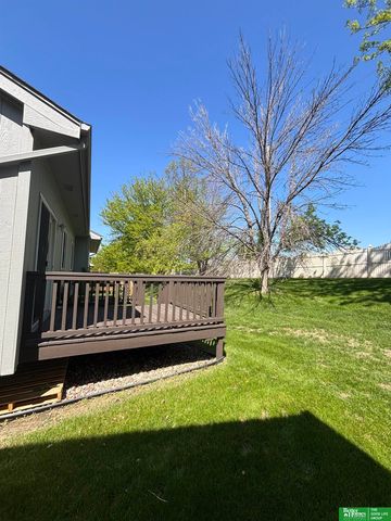 15110 Camden Avenue, Omaha, NE 68116
