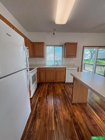 15110 Camden Avenue, Omaha, NE 68116