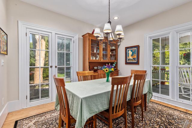 34 S Spring Street, Douglas, MI 49406