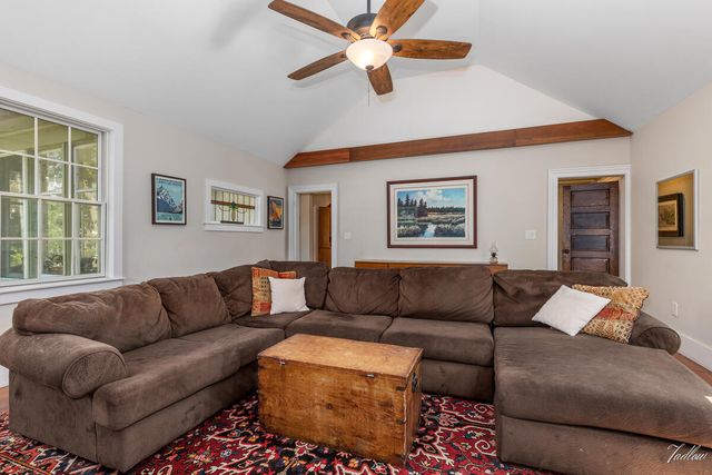 34 S Spring Street, Douglas, MI 49406
