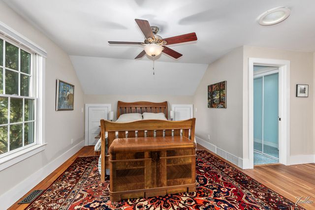 34 S Spring Street, Douglas, MI 49406