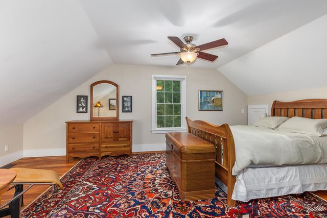 34 S Spring Street, Douglas, MI 49406