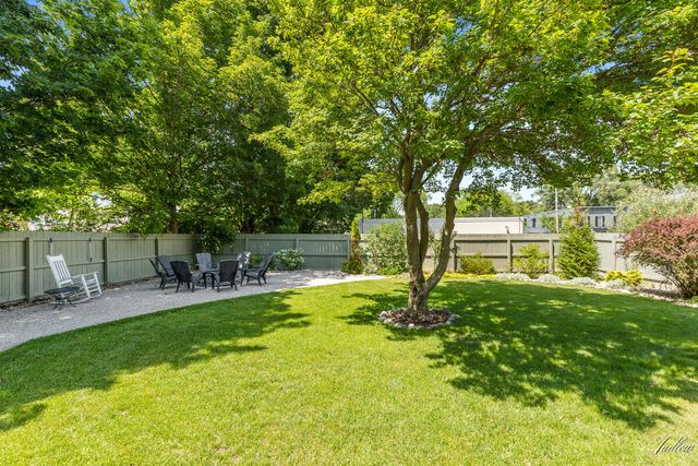 34 S Spring Street, Douglas, MI 49406