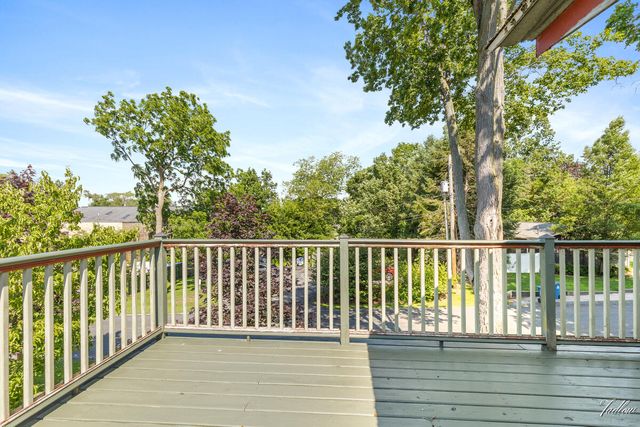 34 S Spring Street, Douglas, MI 49406