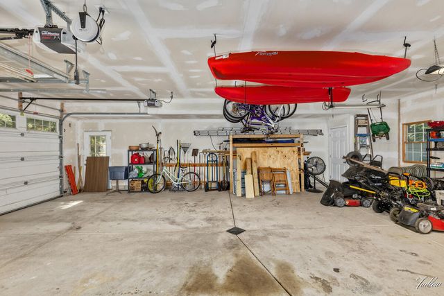 34 S Spring Street, Douglas, MI 49406