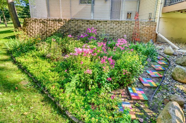 37895 SW Height Of Land Drive, Rochert, MN 56578