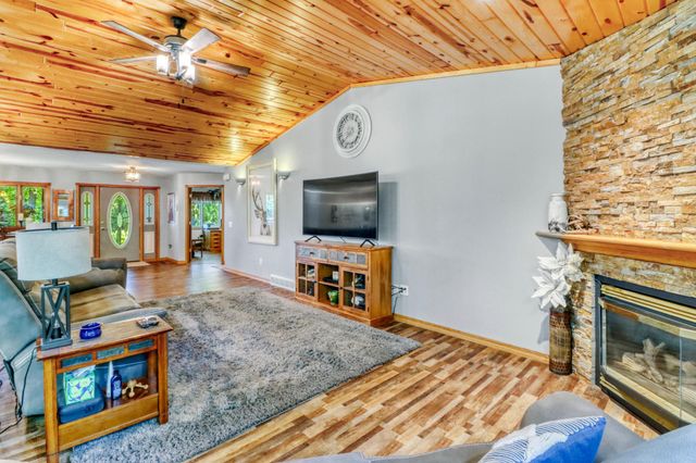 37895 SW Height Of Land Drive, Rochert, MN 56578