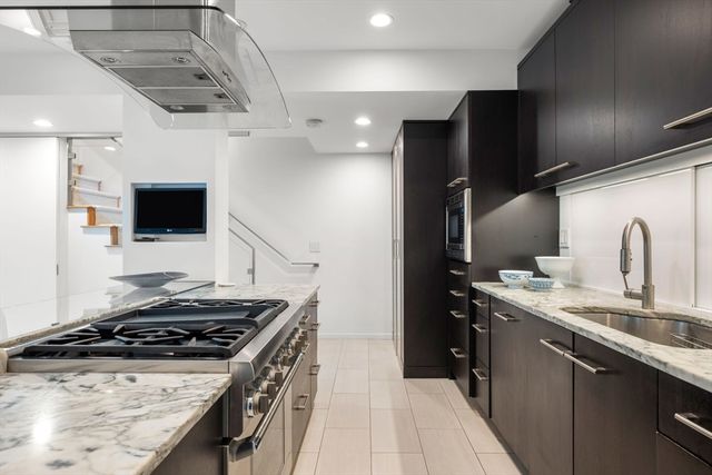 109 Chandler St 1, Boston, MA 02116
