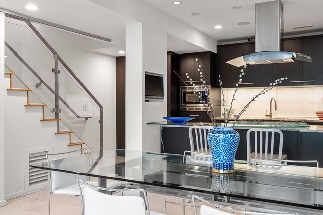 109 Chandler St 1, Boston, MA 02116