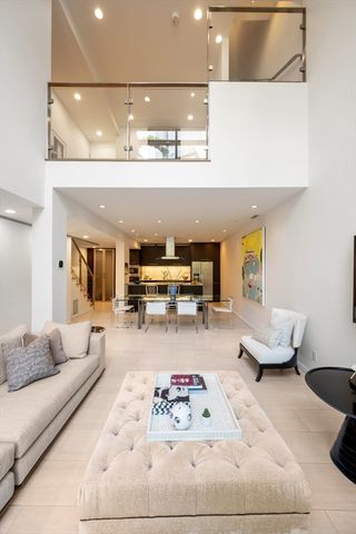 109 Chandler St 1, Boston, MA 02116